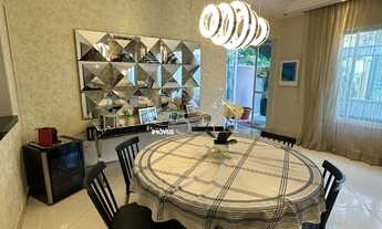 Imagem 7: Casa de Luxo em Condomínio: 3 quartos, 1 suíte, 2 salas, 4 banheiros, 4 vagas e 300m² em N