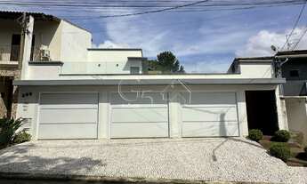 Imagem 3: Casa de luxo em condomínio: 3 quartos, 3 suítes, 3 salas, 5 banheiros, 3 vagas, 360m² em N