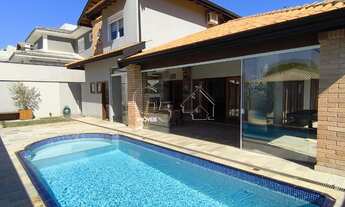 Imagem: Casa de luxo em condomínio à venda em