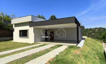 Imagem 6: Residência de alto padrão com 3 quartos e 2 suítes em condomínio exclusivo em Terra Caxamb