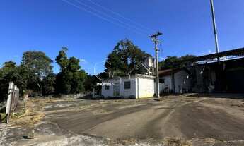 Imagem 2: Galpão Comercial para Locação em Caieiras-SP, Bairro Serpa: 2 Banheiros, 600m² de Área