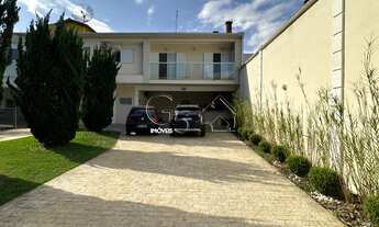 Imagem 2: Casa de alto padrão em condomínio: 3 quartos, 2 suítes, 2 salas, 5 banheiros, 8 vagas - No