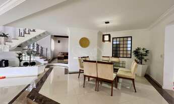 Imagem: Casa em Condomínio de Luxo com 4 Quartos