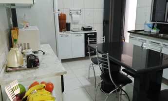 Imagem: 2 dormitórios, 1 banheiros, 2 vagas na