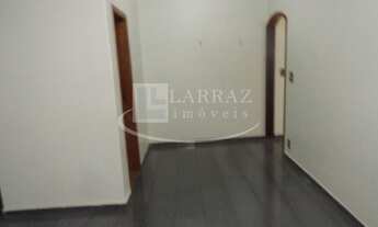 Imagem 4: Ótima casa para venda no coração do Jardim Iraja, em frente à praça, 3 dormitorios com suí