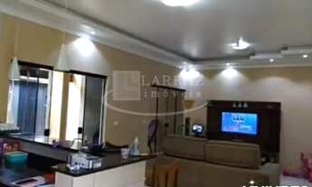 Imagem 2: Ótima casa para venda em Guariba no bairro Palmeiras, 3 dormitorios 1 suite em 200 m2 de a