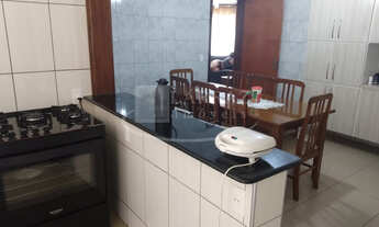 Imagem 6: Casa para venda em Araras no Parque das Arvores, próximo ao Sesi com 4 dormitorios sendo 1