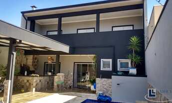 Imagem: Lindo sobrado alto padrão para venda em