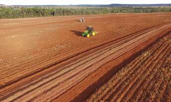 Imagem 2: Fazenda para venda na região de Comendador Gomes-MG, com 260 hectares, aproveita 180 hecta