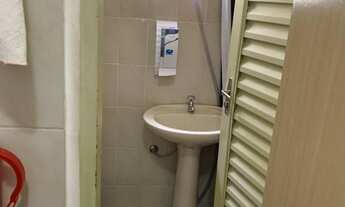 Imagem 4: Sala comercial para locação no Centro, próximo ao Shopping Santa Ursula, área construida 4