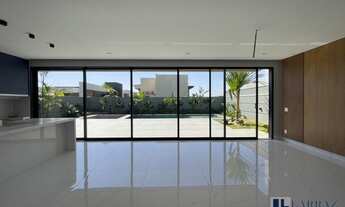 Imagem 4: Imponente sobrado novo altíssimo padrão para venda no charmoso Alphaville em Bonfim Paulis