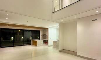 Imagem 5: Maravilhoso sobrado novo para venda na Vila do Golfe, Cond. Quinta dos Ventos, 4 suites, g