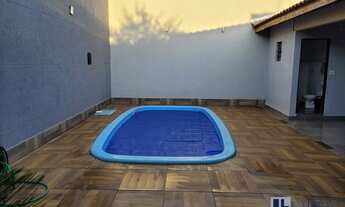 Imagem 3: Linda casa para venda no Joquei Clube, 3 dormitorios sendo 1 suite, varanda gourmet e pisc