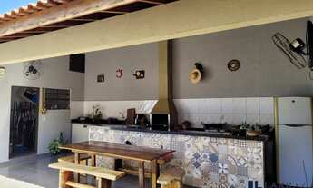 Imagem 2: Linda casa para venda no Joquei Clube, 3 dormitorios sendo 1 suite, varanda gourmet e pisc