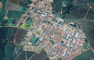 Imagem 2: Excelente lote comercial para venda em Ribeirão Corrente-SP na Av. Perimetral, área do ter