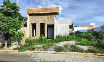 Imagem: Oportunidade. Casa em co0nstrução para