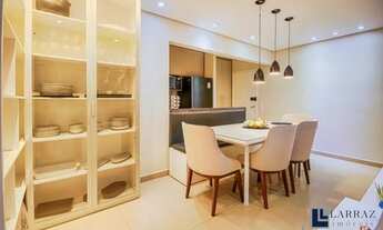 Imagem 7: Maravilhosa cobertura mobiliada e reformada para venda na Av. Caramuru, Cond. Ibiza, 2 sui