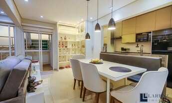 Imagem 3: Maravilhosa cobertura mobiliada e reformada para venda na Av. Caramuru, Cond. Ibiza, 2 sui