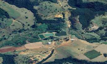 Imagem 2: Fazenda para venda na região de São Carlos-SP com 64 alqueires na pecuária, casa sede muit