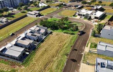Imagem 3: Oportunidade. Terreno para venda em Bonfim Paulista no charmoso Terras de Santa Martha, Co