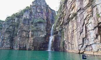 Imagem 2: Ótimo lote para venda na Represa de Furnas no Balneario Shangryla 1, região de Capitólio