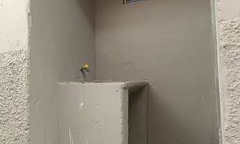 Imagem 4: Aluga- se kitnet 1 Dormitório , 1 cozinha, 1 banheiro, sem garagem no Jardim Das Nações SP