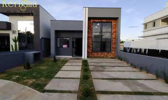 Imagem: Residência de alto padrão em condomínio