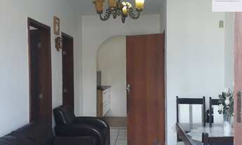 Imagem 2: Casa tipo apartamento em primeiro andar com 3/4, varanda, bem localizado na Santa Mônica p