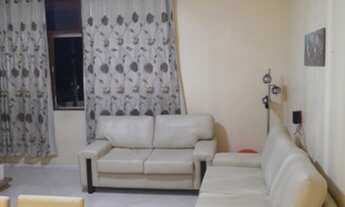 Imagem 5: Apartamento amplo reformado 105,90 m² dividido em 3/4 na Rua Paraná em prédio de escada pa