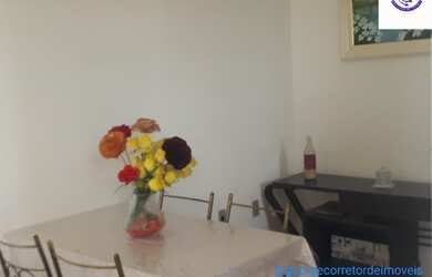 Imagem 3: Casa com terreno amplo medindo 300 m² para construção e investimento na Cajazeiras X, escr