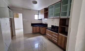 Imagem 2: Apartamento com 89 m² dividido em 3/4 sala ampla, varanda, 3 vagas no segundo andar escada