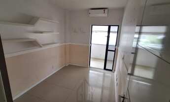 Imagem 7: Apartamento com 89 m² dividido em 3/4 sala ampla, varanda, 3 vagas no segundo andar escada