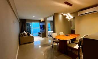 Imagem 5: Apartamento mobiliado medindo 69 m², com 1/4 varanda com vista para Baia de Todos os Santo