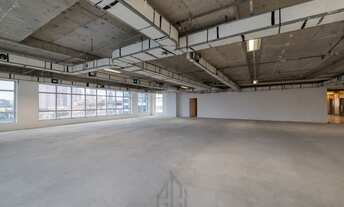 Imagem 6: Salas comercias alto padrão com 90 a 770 m², reformadas e semi, duas vagas, dois sanitário