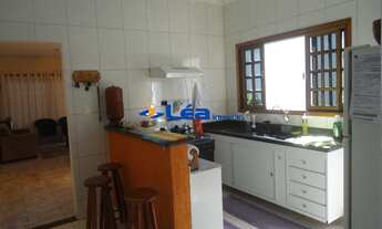 Imagem 6: Imperdível sobrado à venda em Suzano-SP: 4 quartos, 2 suítes, 1 sala, 2 banheiros, 2 vagas