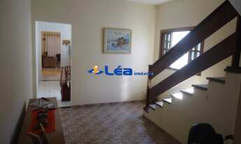 Imagem 7: Imperdível sobrado à venda em Suzano-SP: 4 quartos, 2 suítes, 1 sala, 2 banheiros, 2 vagas