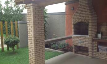 Imagem 4: Apartamento no Vianelo, amplo, totalmente reformado, vende ou permuta por casa de menor va