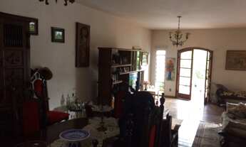 Imagem 2: Casa para fins residenciais ou comerciais, estilo colonial, permuta