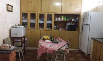 Imagem 5: Casa para fins residenciais ou comerciais, estilo colonial, permuta