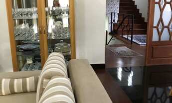 Imagem 4: Casa no condomínio New Park Tenis, financiável, permuta por terreno, repleta de armários