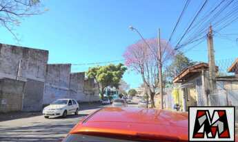 Imagem 4: Para investimento, terreno com 6 casas