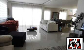 Imagem: Portal do Paraíso II, impecável, alto