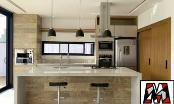 Imagem 5: Casa em Condomínio fechado com piscina em Jundiaí, vista para a Serra do Japi, alto padrão