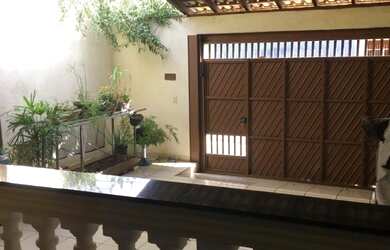 Imagem: Casa térrea no Jardim Florestal, estuda