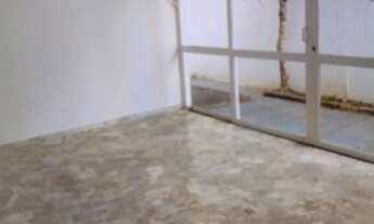 Imagem 4: Casa para fins residencial e ou comercial, ótima localização, bairro Vianelo com 03 vagas