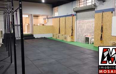 Imagem 11: VENDO ÓTIMO SALÃO COMERCIAL AVENIDA SAMUEL MARTINS, DE ESQUINA,DESOCUPADO, ESTUDA PERMUTA