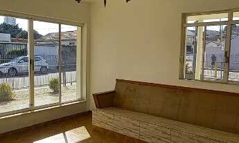 Imagem 4: Casa à venda, desocupada, residencial ou comercial