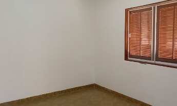 Imagem 5: Casa à venda, desocupada, residencial ou comercial