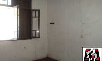 Imagem 5: Casa a venda no Centro de Jundiaí, financia, próximo de vários comércios, Hospital Soban e