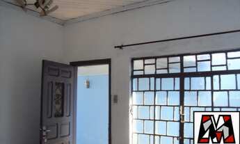 Imagem 4: Casa a venda no Centro de Jundiaí, financia, próximo de vários comércios, Hospital Soban e